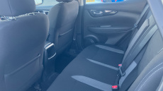 Nissan Qashqai 1.3 DiG-T Acenta Premium 5dr Petrol Hatchback